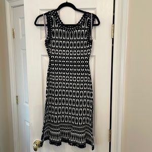 Like New Herve Leger Black/White dress